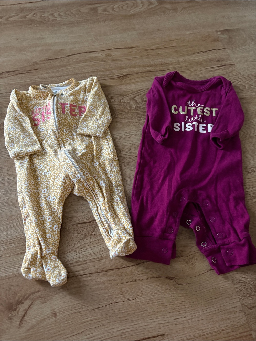 2 pack - Little Sister sleeper and bodysuit